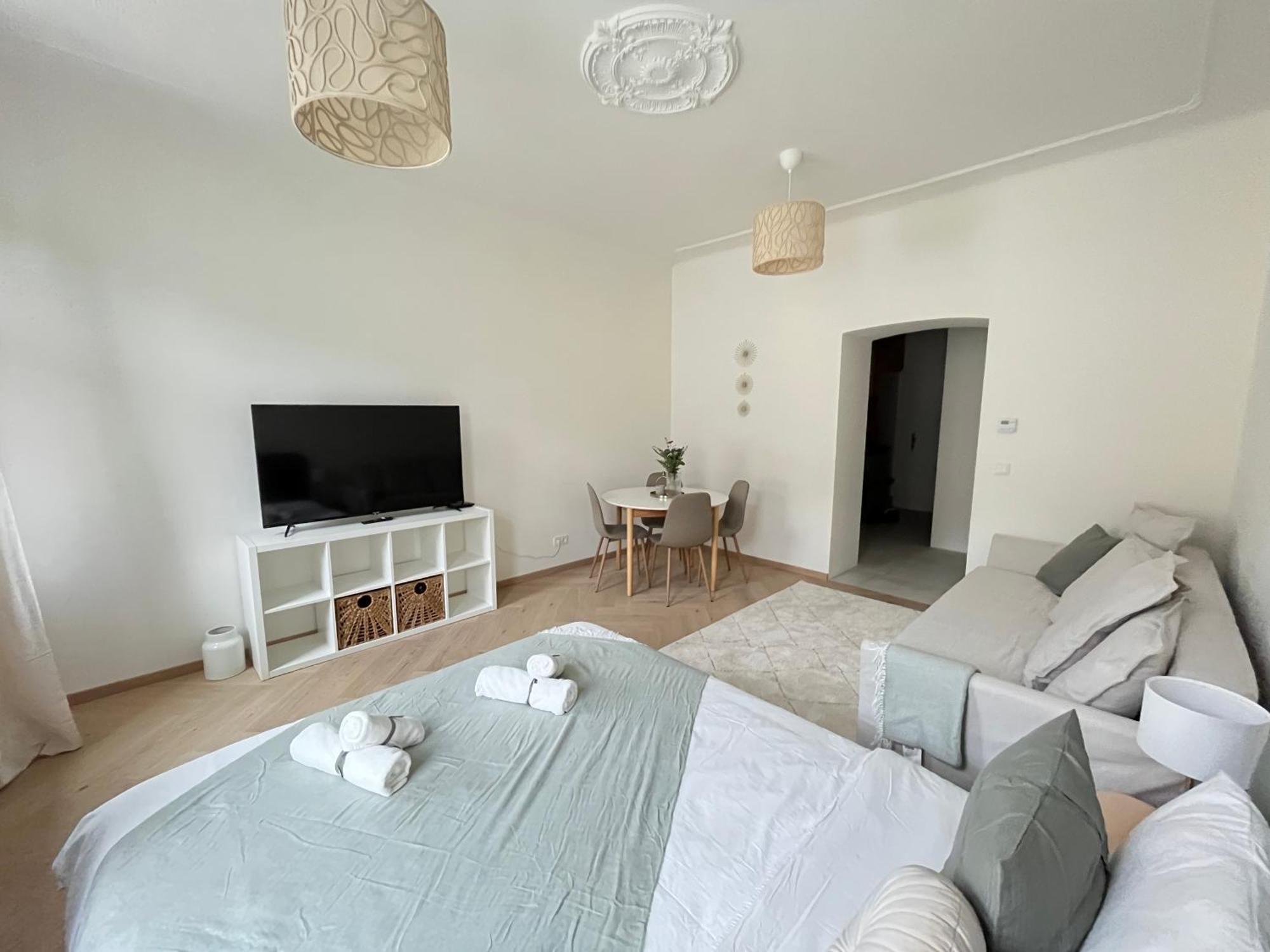 Apartament Luxurious One Near Schoenbrunn Palace Wiedeń